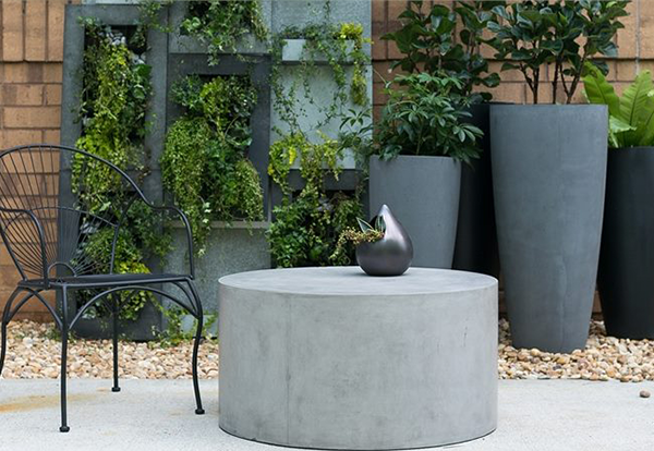 CONCRETE TABLE